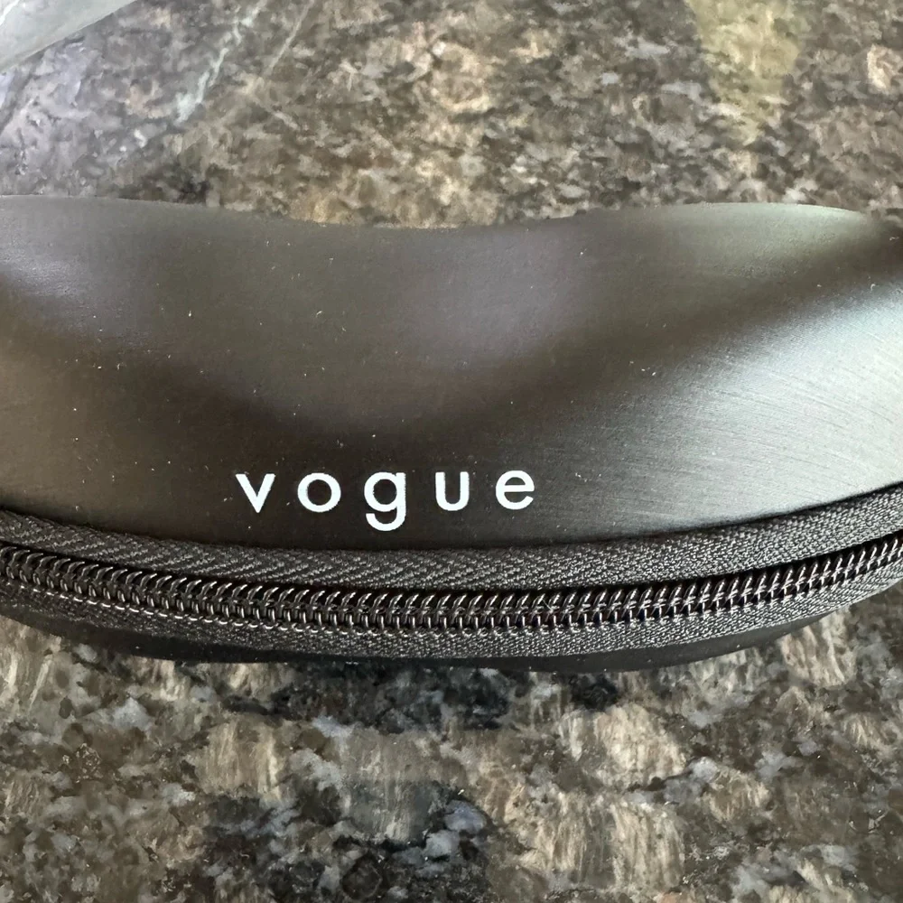 Vogue Eyeglasses Frames Only,‎ With Case New 140 Pink accent 7318